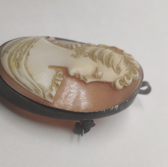 Antique Hand Carved Genuine Shell Cameo Pendant/ Brooch Silver 800 - Picture 7 of 14